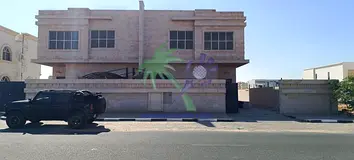 Luxury villa for rent in Al Hooshi area - Sharjah - United Arab Emirates.