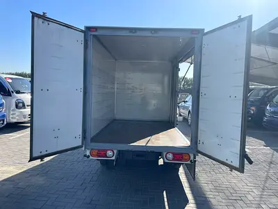 صورة 12 لـ 2017 Hyundai PORTER