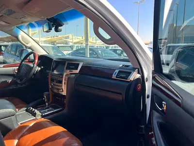 2012 Lexus LX-SERIES thumbnail 10