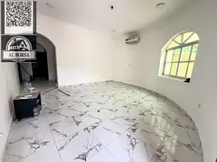 For rent a villa in Al MOAIHAT 3 in Ajman, 5 master bedrooms, a majlis, a hall, a maid's room, a