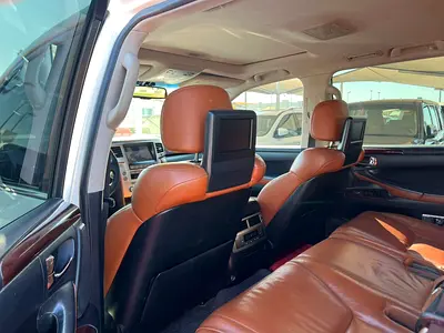 2012 Lexus LX-SERIES thumbnail 12