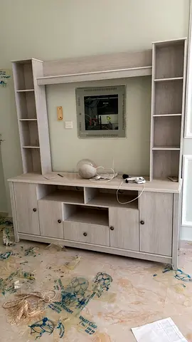 T.v table good condition