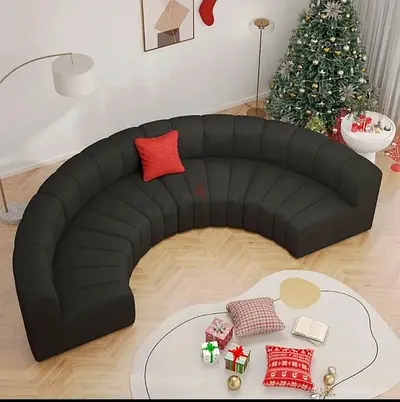 Stylish Curved Sectional Sofa for Cozy Living Rooms