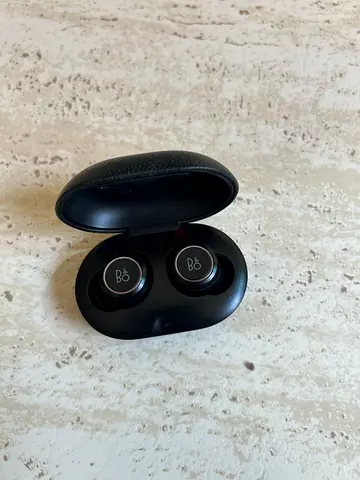 Stylish and Compact In-Ear Earphones