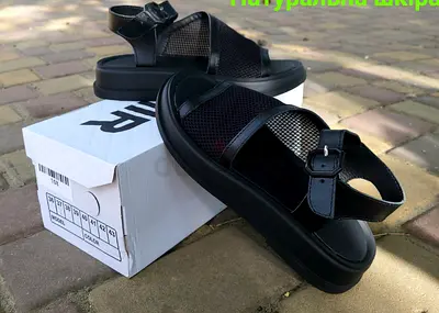 Stylish Black Mesh Sandals for Comfort and Breathability