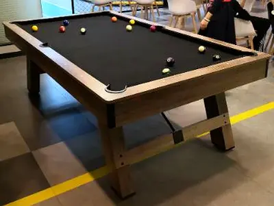 Billiard Table 425