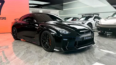 Nissan GT-R 2019 - Fully Loaded