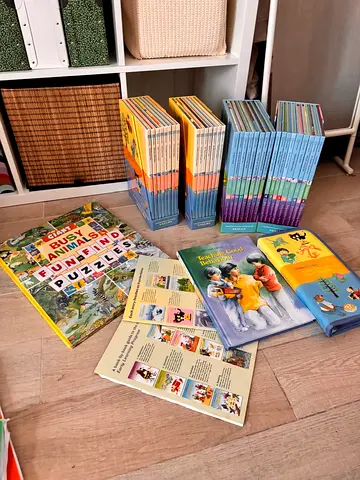 Early Learning Books 2 full sets with free items