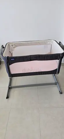 Baby crib chicco next to me