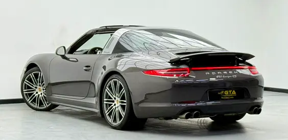 صورة مصغرة 5 لـ 2015 Porsche 911