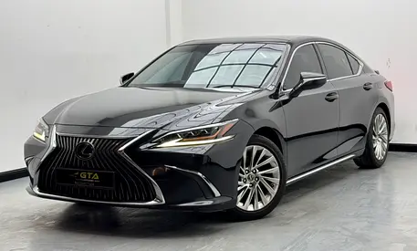 2019 Lexus ES350, 1 Year Warranty, Full Service History, Excellent Condition, GCC