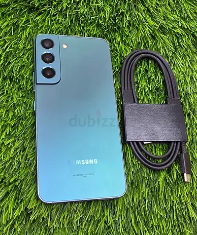 Samsung Galaxy S22- Excellent Condition