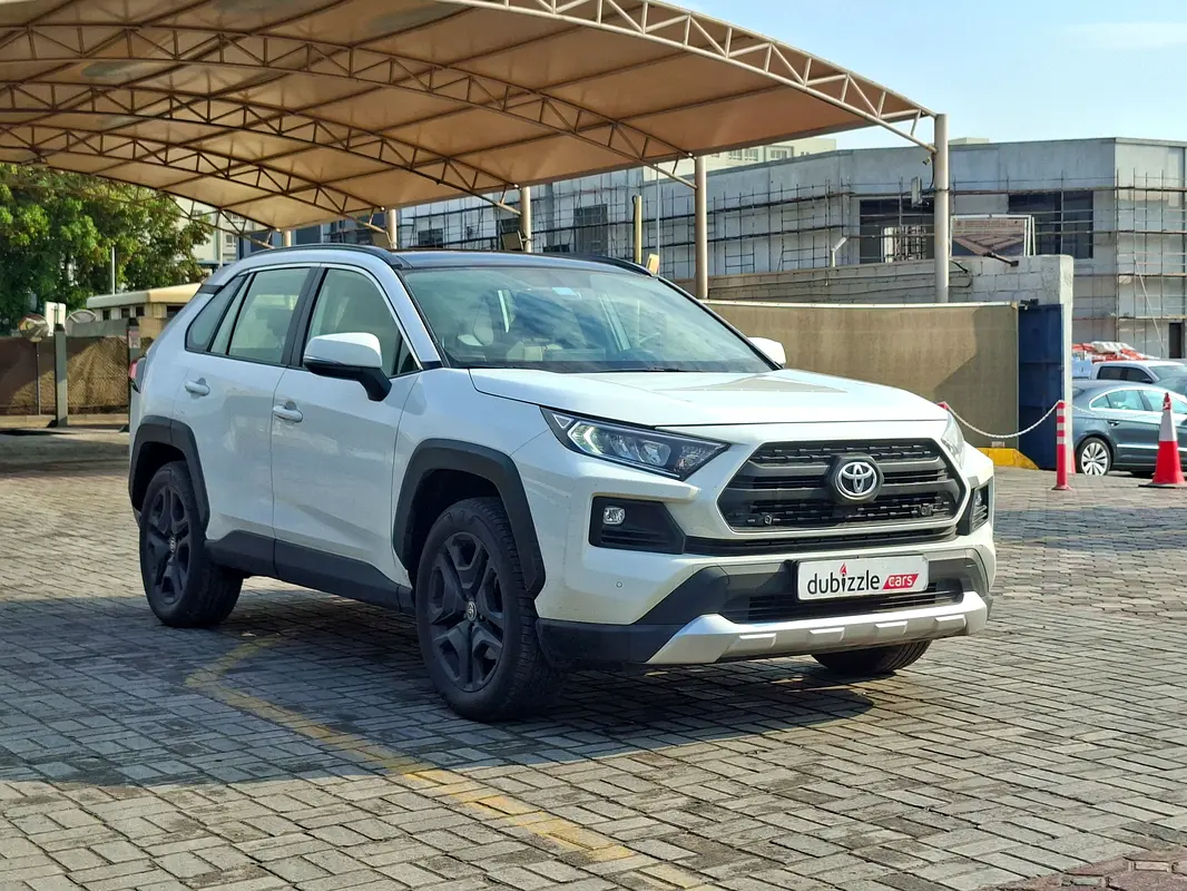 Toyota Rav 4 2024 — photo 1 of 14