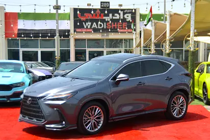 LEXUS NX350h/ V.4, 2.5l/ FULL OPTION/ HYBRID/ GCC SPEC/ SUNROOF