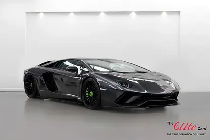 2018 LAMBORGHINI AVENTADOR S / GCC / V12 /  CARBON FIBER