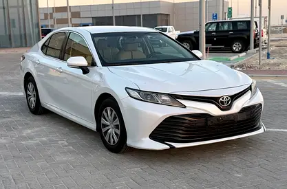 2019 Toyota camry S V4 gcc low mileage in perfect condition