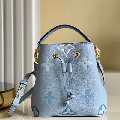 Louis vuitton Neonoe BB Bucket Bag In Embossed Grained