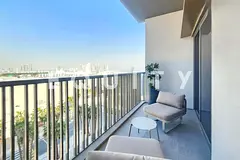 Furnished Studio | Vacant in January 5 | Balcony