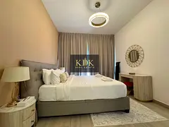 Fully Furnished | Park view | High floor