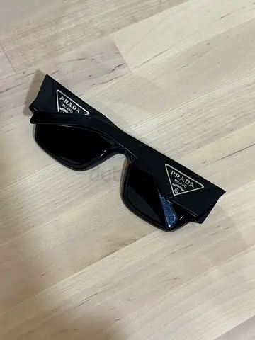Sleek Black Sunglasses