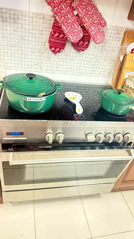 Maytag cooker snd oven