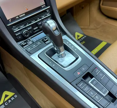 صورة مصغرة 16 لـ 2015 Porsche 911