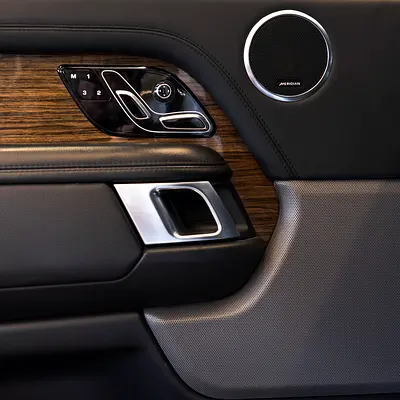 2019 LAND Rover RANGE ROVER — миниатюра 8