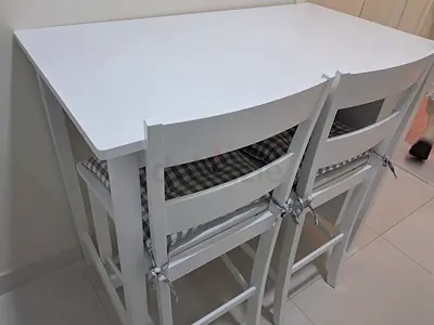 Chic White Kitchen Table with 2 chairs and side storage rack