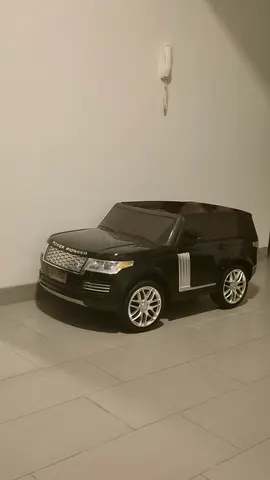 Kids car chargeable with remote