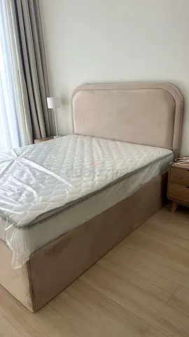 King Size Brand New Fully Custom Made Bed,Hydraulic Storage Can be Installed