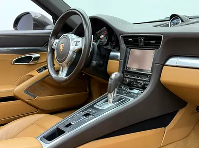 صورة مصغرة 11 لـ 2015 Porsche 911