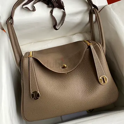 Hermes Lindy 30 In Taupe Clemence Leather