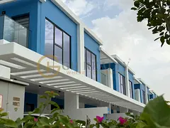 Corner 5BR + Maid's Room | Close To Park | Hot Deal