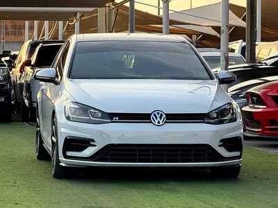 صورة 2 لـ 2019 Volkswagen GOLF R