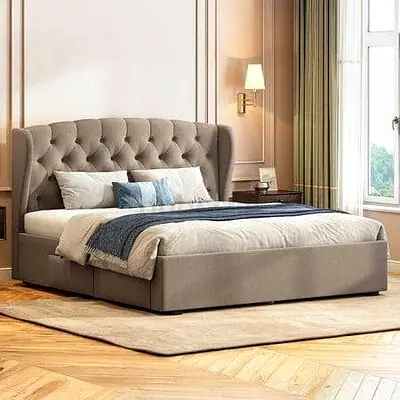 *Luxurious Light Gray Tufted Upholstered Bed with Winged Headboard – Elegant Comfort for Modern Bedr