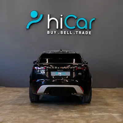 AED 2,969 p.m • 0% Downpayment • Velar R-Dynamic • 1 Year Warranty • Full Service History-3