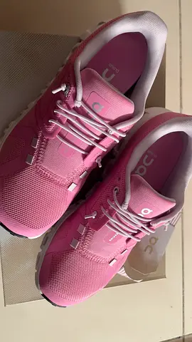 Stylish Pink Sports Shoes. On cloud