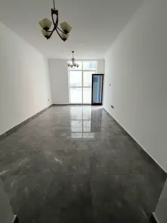 Three bedroom apartment with living room, gym, swimming pool and free parking. Spacious unit in Shar
