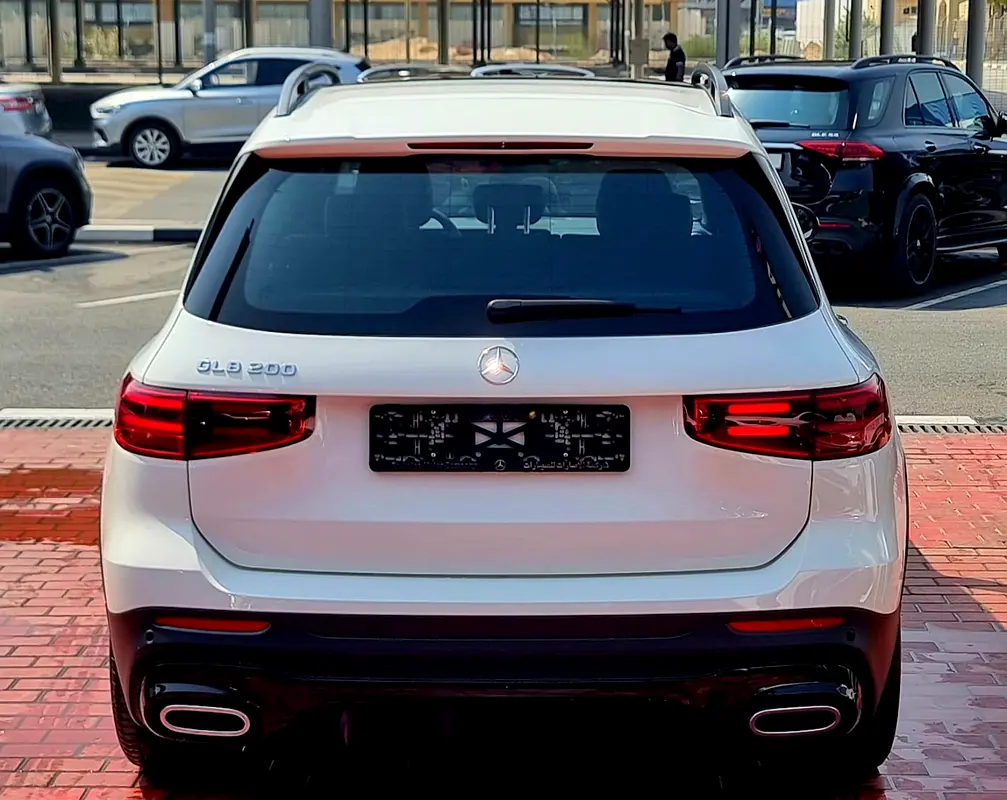 Mercedes-Benz GLB-Class 2025