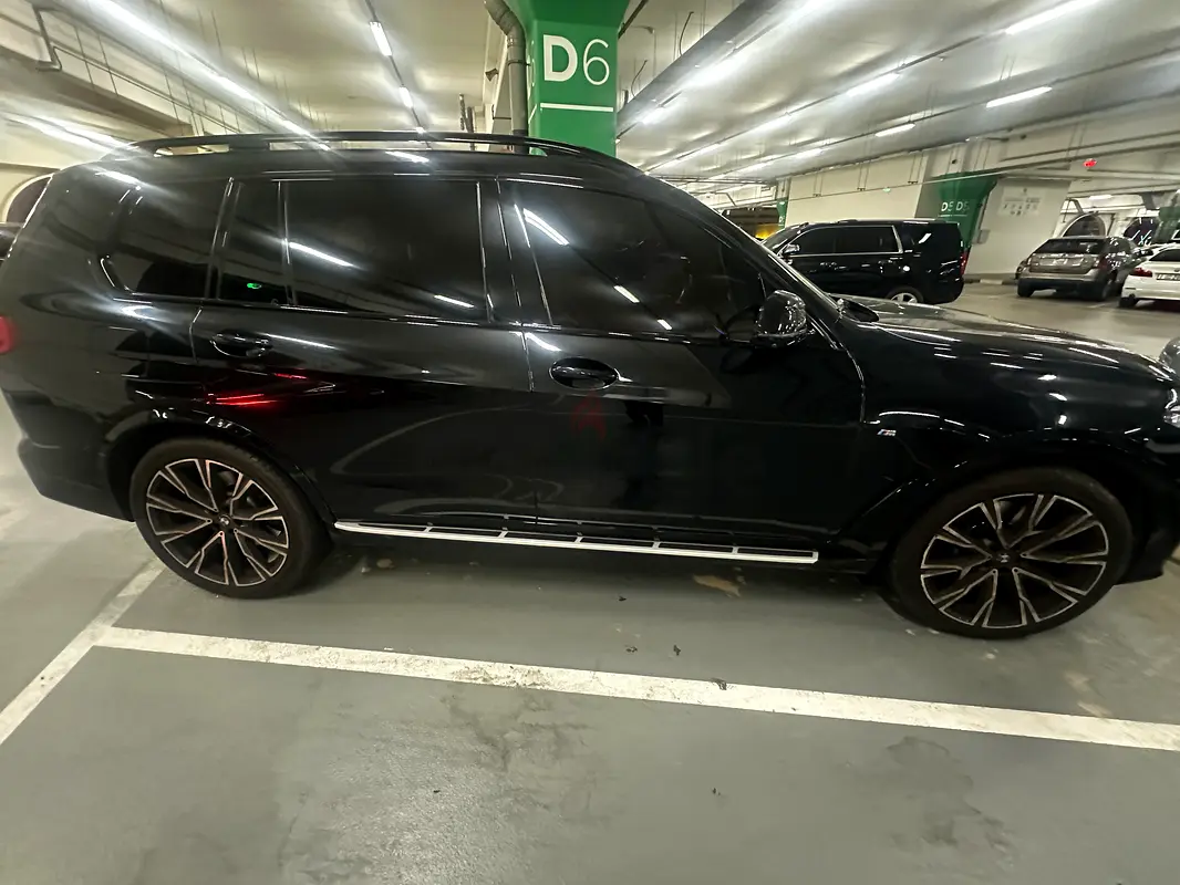 xDrive40i