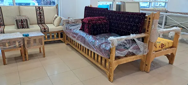 7 setter sofa set chairs fresh availlable
