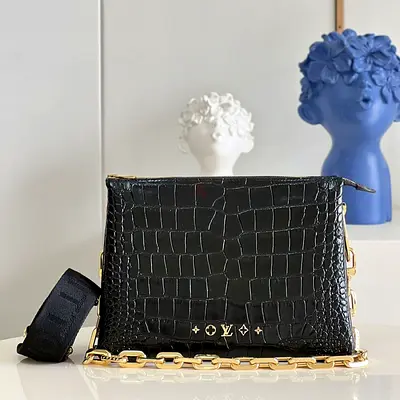 Louis vuitton Coussin BB in Alligator Patterned Leather