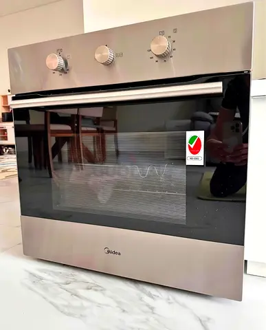 Midea gass oven 60cm for sale in excellent condition