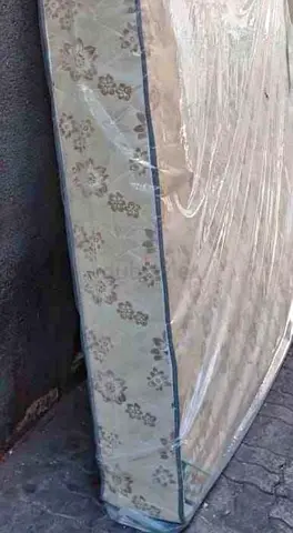 Medical mattress selling. All times delivery available