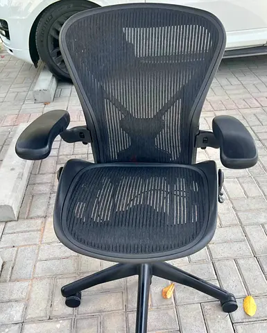 Herman Miller Areon Classic Chairs For Selling