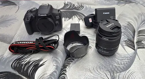 Canon EOS 2000D (Like new 4000 Shutter   Count)