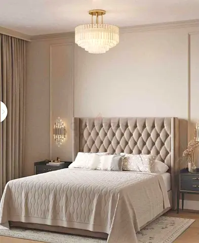 Elegant Modern Bed with Luxurious Headboard