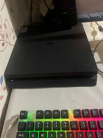 Ps4 slim