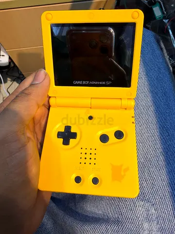 gameboy sp pikachu editon