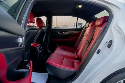 2019 Lexus GS-SERIES 缩略图 18